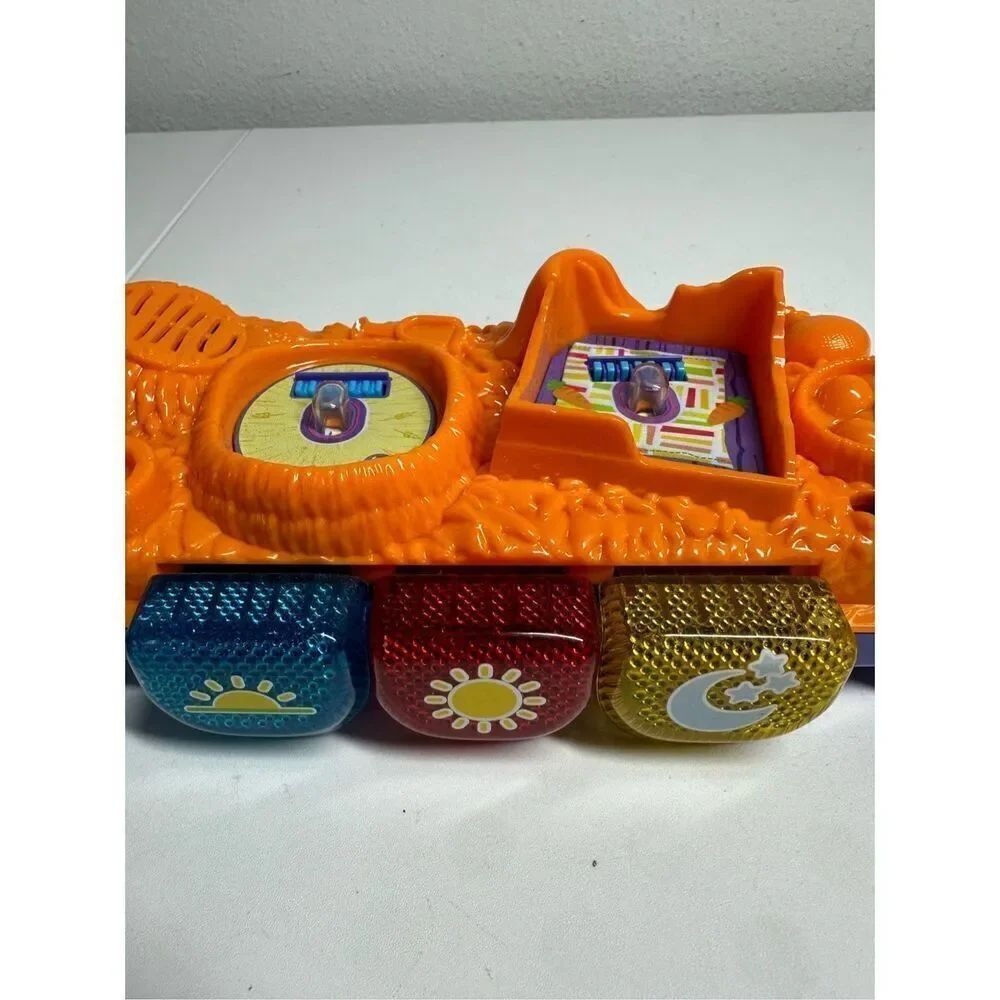 Vtech Baby Interactive Animal Farm - Picture 4 of 13